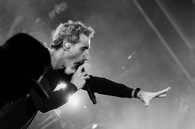 Reprodução | Facebook - System Of A Down